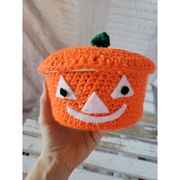 Knit pumpkin handmade tub container bucket fall Halloween home decor - Picture 4 of 6